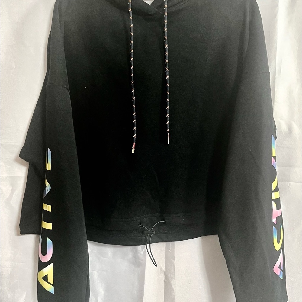Zyia Black Cropped Boxy Sweatshirt with Graphic Sleeves Sz XL